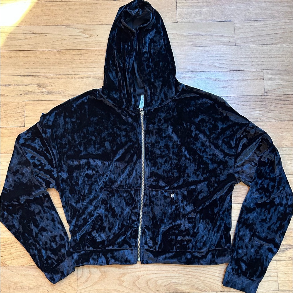 Fabletics Black Crushed Velour Full Zip Hoodie XL EUC